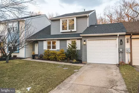 202 Westerly Dr, Marlton, NJ 08053