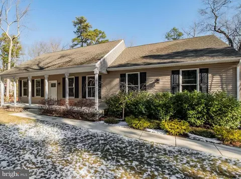 137 Cowpath Rd, Medford, NJ 08055