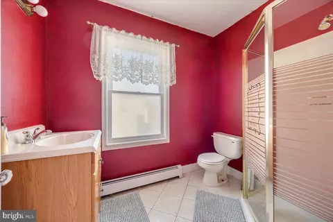 Bath - 222 Hazel Ave, Delanco, NJ 08075 photo 5 of 5