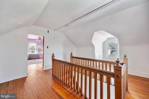 Entry Way - 222 Hazel Ave, Delanco, NJ 08075 photo 2 of 2