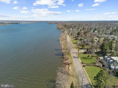 View/Area - 222 Hazel Ave, Delanco, NJ 08075 photo 7 of 14