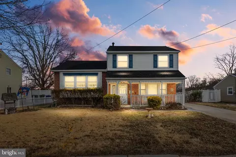 54 Caldwell Ave, Marlton, NJ 08053