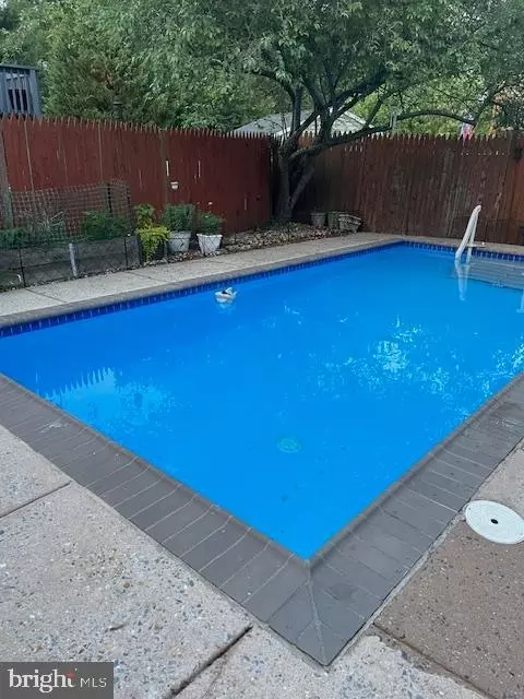Exterior - 1 Stevens Dr, Delran, NJ 08075 photo 3 of 3