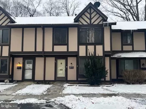 80 Beechnut Ct, Lumberton, NJ 08048