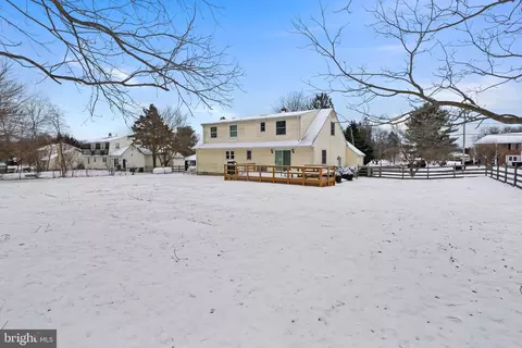 Exterior - 9 Patty Dr, Wrightstown, NJ 08562 photo 3 of 4