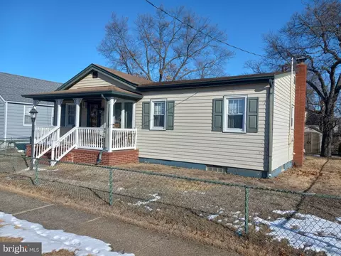 707 Kossuth St, Riverside, NJ 08075 photo 3