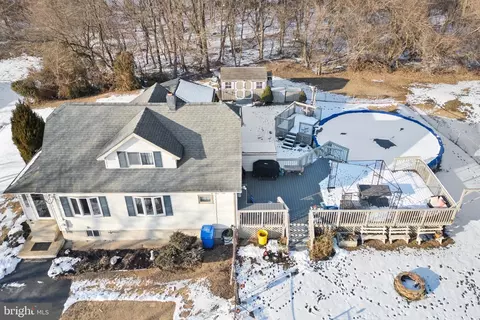 View/Area - 835 Cornell Ave, Maple Shade, NJ 08052 photo 1 of 8