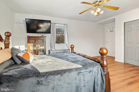Bedroom - 835 Cornell Ave, Maple Shade, NJ 08052 photo 3 of 4