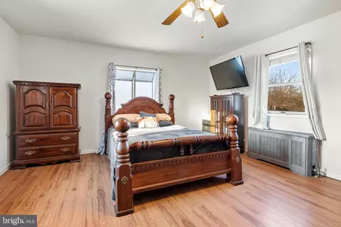 Bedroom - 835 Cornell Ave, Maple Shade, NJ 08052 photo 2 of 4