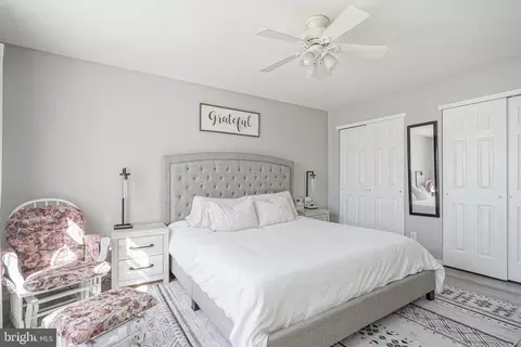 Bedroom - 205 Carleton La, Mount Laurel, NJ 08054 photo 6 of 7