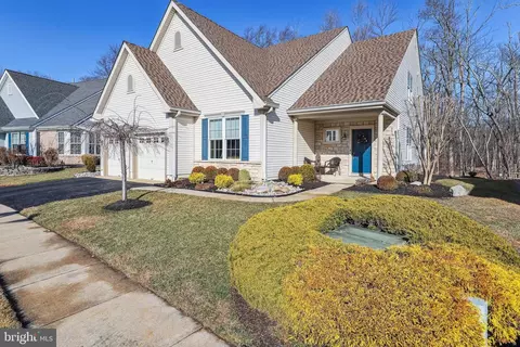 21 Morning Glory Dr, Marlton, NJ 08053
