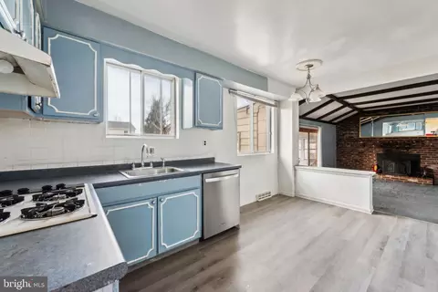 116 Colonial Rd, Beverly, NJ 08010 photo 9
