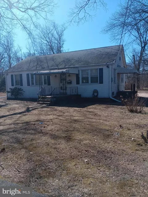 801 S Read Ave, Cinnaminson, NJ 08077