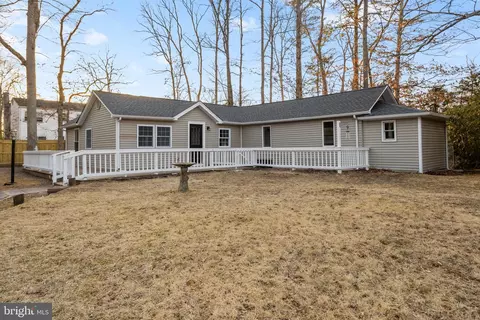 355 Norfolk St, Browns Mills, NJ 08015