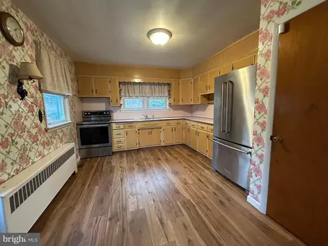Kitchen - 603 Devon Rd, Moorestown, NJ 08057 photo 1 of 2