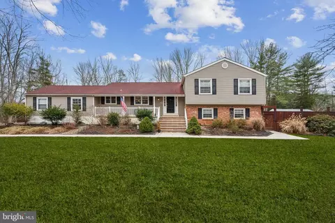 13 Virginia Trl, Medford, NJ 08055