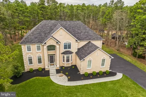 37 Highbridge Blvd, Medford, NJ 08055