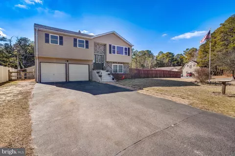 2 Laurel, Tuckerton, NJ 08087
