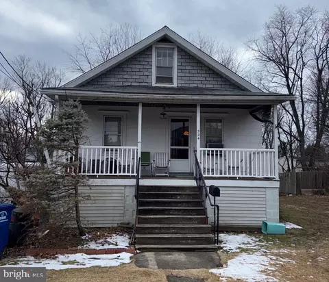 524 Cutler Ave, Maple Shade, NJ 08052