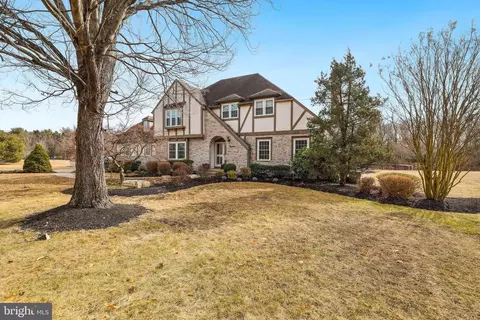 13 Githens Ln, Lumberton, NJ 08048