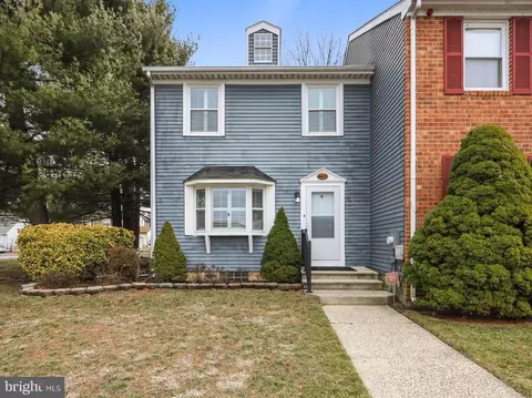 42 1 Carriage Stop, Florence, NJ 08518