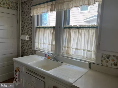 Kitchen - 312 Hazel Ave, Delanco, NJ 08075 photo 3 of 4