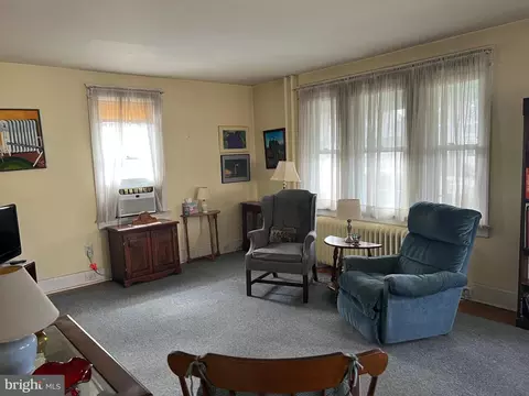 Living - 312 Hazel Ave, Delanco, NJ 08075 photo 1 of 2