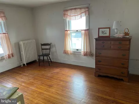 Bedroom - 312 Hazel Ave, Delanco, NJ 08075 photo 4 of 5