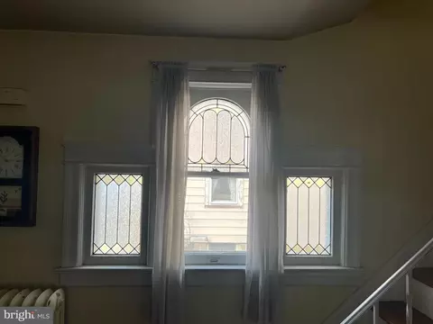 Entry Way - 312 Hazel Ave, Delanco, NJ 08075 photo 4 of 20
