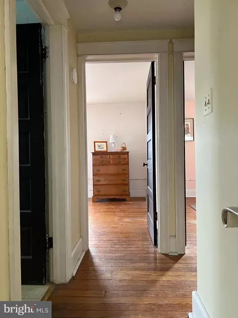 Entry Way - 312 Hazel Ave, Delanco, NJ 08075 photo 10 of 20