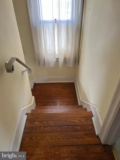 Entry Way - 312 Hazel Ave, Delanco, NJ 08075 photo 12 of 20