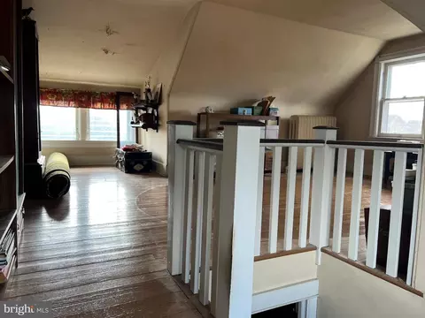 Entry Way - 312 Hazel Ave, Delanco, NJ 08075 photo 16 of 20