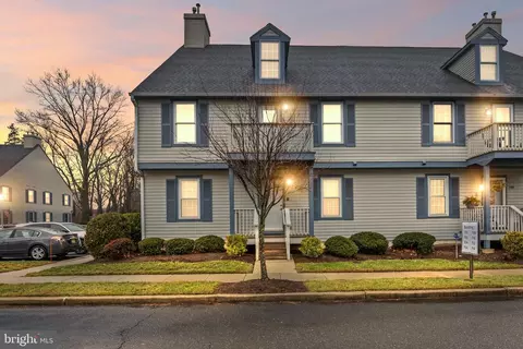 710 Westfield Dr, Cinnaminson, NJ 08077