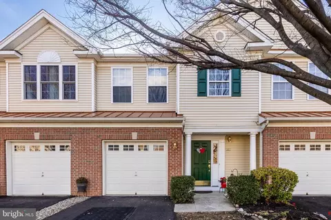 323 Lisa Way, Cinnaminson, NJ 08077