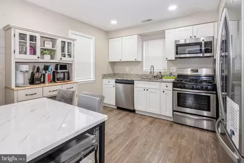 128 Maryland Ave, Palmyra, NJ 08065