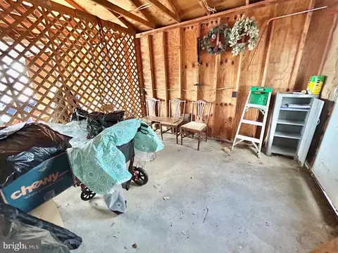886 E Third St, Florence, NJ 08518 photo 32