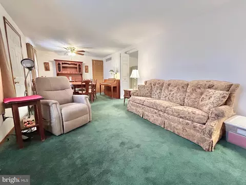 886 E Third St, Florence, NJ 08518 photo 10