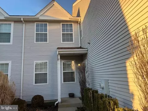 30 Cypress Ct, Bordentown, NJ 08505