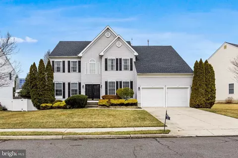 43 Tynemouth Dr, Lumberton, NJ 08048