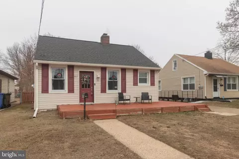817 Columbus Rd, Burlington, NJ 08016