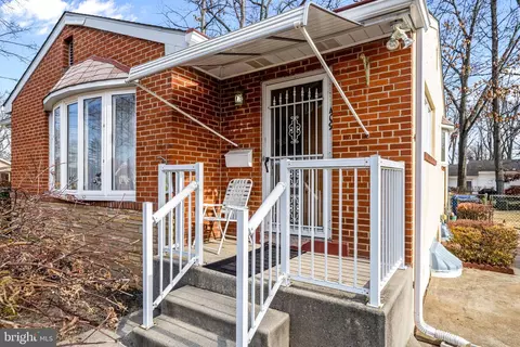Exterior - 409 Arch St, Delran, NJ 08075 photo 3 of 8