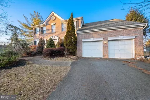 47 Steeplechase Blvd, Burlington, NJ 08016