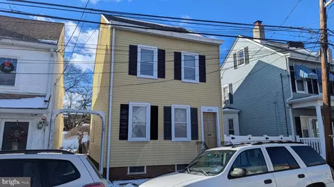 422 Prince St, Bordentown, NJ 08505