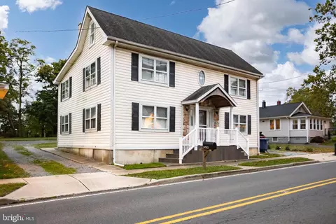 24582 E Main St, Columbus, NJ 08022 photo 2