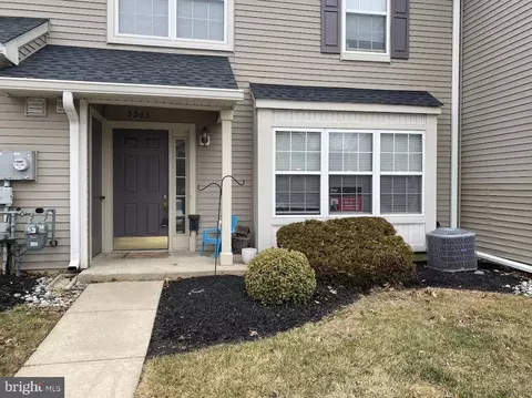 5503 Essex La, Mount Laurel, NJ 08054