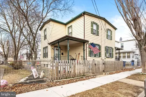1011 Fourth, Florence, NJ 08518