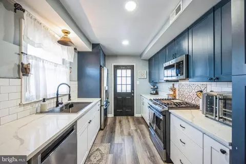 Kitchen - 833 Drexel, Delran, NJ 08075 photo 1 of 1