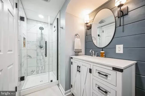 Bath - 833 Drexel, Delran, NJ 08075 photo 2 of 2