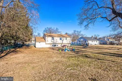 Exterior - 833 Drexel, Delran, NJ 08075 photo 3 of 3