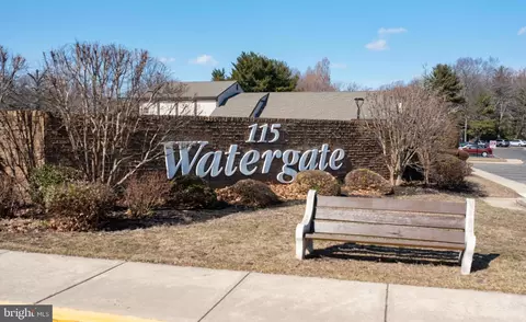115 E Kings Hwy #286, Maple Shade, NJ 08052